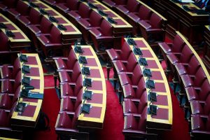 Χαρίτσης: Θεσμική εκτροπή η χθεσινή ψηφοφορία, θυμίζει Ιουλιανά