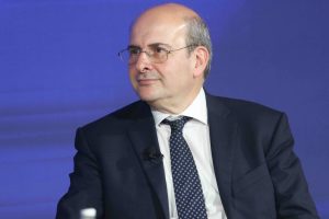 Κ.Χατζηδάκης: Μείωση φόρων σε συνάρτηση με την πάταξη της φοροδιαφυγής