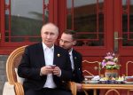 Russian leader drinks tea