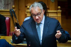 Βορίδης: Θα οδηγείται σε κράτηση ο παράνομος μετανάστης προκειμένου να απομακρυνθεί