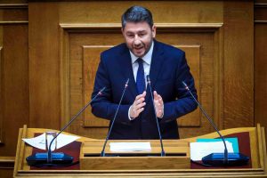Ανδρουλάκης για ακρίβεια: Επικοινωνιακό τέχνασμα η επιστολή στην Φον ντερ Λάιεν