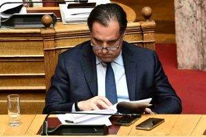 Γεωργιάδης: Το προσχέδιο νόμου για τις αλλαγές που σχεδιάζονται στο χώρο της αιμοδοσίας δεν είναι του Υπ. Υγείας