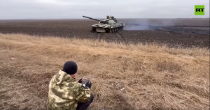 Τηλεκατευθυνόμενο τανκ από την Ρωσία!!! Αλλάζει εντελώς ο πόλεμος, vid