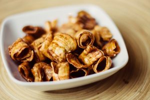 Chips μπανάνας! Θα τα δοκιμάζατε; Δείτε πώς φτιάχνονται(vid)
