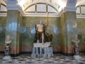 Ποιά η σχέση του Ιερού του Διός στο Ελλάνιον όρος με την καταστροφή των Μυκηναϊκών Ανακτόρων;