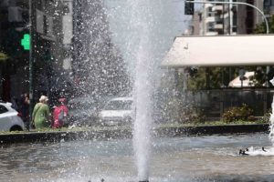 Ηλίαση: Τα συμπτώματα και οι ευπαθείς ομάδες – Πώς να την αντιμετωπίσετε