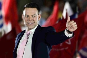 Νέα βέλη Παπανώτα σε Κασσελάκη: “Οι αριστεροί δεν μπορούν να κάνουν επίδειξη πλούτου” vid