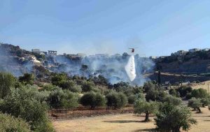 Πυρκαγιά στην Παιανία – Προειδοποιητικό μήνυμα του 112