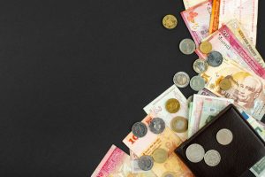 Το Χρηματιστήριο της Μόσχας σταματά τις συναλλαγές σε δολάρια και ευρώ