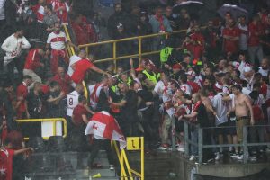 Τούρκοι και Γεωργιανοί αντάλλαξαν σφαλιάρες! Άγριο ξύλο στο γήπεδο – ΒΙΝΤΕΟ