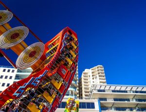 Τρόμος σε λούνα παρκ στις ΗΠΑ: Έμειναν κρεμασμένοι ανάποδα για μισή ώρα(vid)