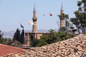 «Η χώρα μου με ακύρωσε»: Επιμένει ο Φειδίας για τη συνέντευξη που πήρε από τον Τατάρ στα κατεχόμενα