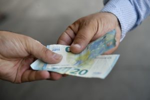 Πριν από το τέλος Αυγούστου η καταβολή των πρώτων αποζημιώσεων για τις πυρκαγιές