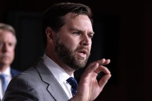 Αυτό είπε ο αντιπρόεδρος του Τραμπ στους Δημοκρατικούς για τις αμβλώσεις