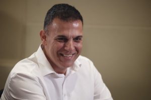 Καραμέρος για Τέμπη: Όσο είναι πρωθυπουργός ο Μητσοτάκης δεν υπάρχει περίπτωση να μάθουμε όλη την αλήθεια