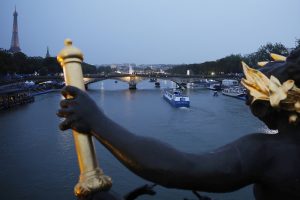 Γάλλοι σοκάρονται με τον χλευασμό Χριστού και Ελλάδας στην τελετή έναρξης! Απίστευτο ΒΙΝΤΕΟ