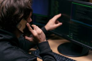 Νέος συναγερμός σε υπηρεσίες και δίκτυα Ευρώπης/ΗΠΑ! Πού λένε ότι οφείλεται;