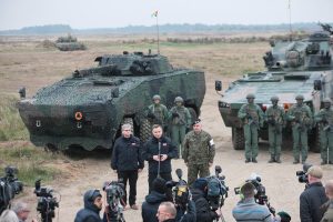 Αρχηγός πολωνικού στρατού: «Ετοιμάστε τους Πολωνούς για ολοκληρωτικό πόλεμο»