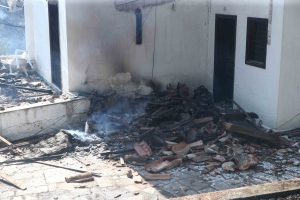 Θέρμη: Από έκρηξη μετασχηματιστή εκτιμάται πως ξεκίνησε η φωτιά – Σε επιφυλακή η πυροσβεστική