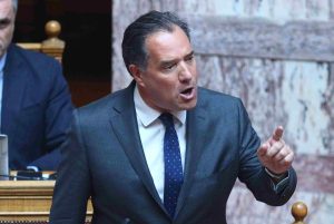 Άγρια κόντρα Γεωργιάδη – Κωνσταντοπούλου: “Φαντασιώνεστε ότι είστε ο Ροβεσπιέρος” vid