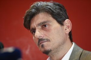 Παρουσιάστηκε αυτοβούλως σε ΑΤ ο Δ. Γιαννακόπουλος λίγο πριν τη συνάντηση με Βρούτση