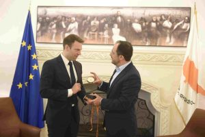 Κασσελάκης για Κυπριακό: “Στηρίζουμε μια λύση για διζωνική δικοινοτική Ομοσπονδία χωρίς εγγυήσεις”