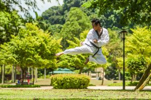 Ό, τι πιο παράξενο έχετε δει: Ποιός κάνει…kung fu! Βίντεο