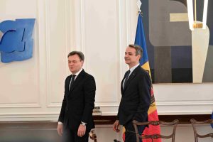 Μητσοτάκης σε Μολδαβό πρωθυπουργό: “Μπορείτε πάντα να υπολογίζετε στην υποστήριξη της Ελλάδας”
