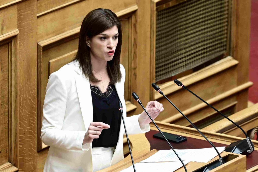 Δήλωση παραίτησης από το βουλευτικό αξίωμα υπέβαλε η Κατερίνα Νοτοπούλου