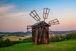 old-windmill-5713337_1280