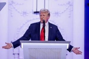 Σερβία-ΗΠΑ : Τηλεφωνική επικοινωνία Τραμπ – Βούτσιτς