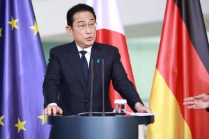 Ιαπωνία: Αριθμός – ρεκόρ εννέα υποψηφίων για την ηγεσία του κυβερνώντος κόμματος