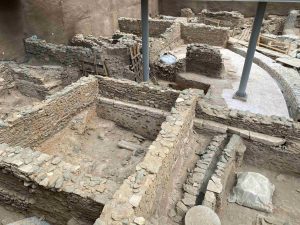 Θεσσαλονίκη: Ολοκληρώθηκε η επανατοποθέτηση των αρχαιοτήτων στον σταθμό Βενιζέλου