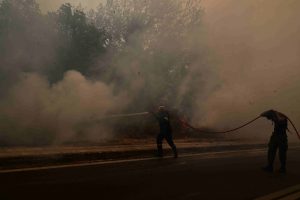 Φωτιά στην Αττική: Οι νεότερες κυκλοφοριακές ρυθμίσεις