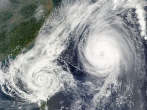 Ο κυκλώνας Όσκαρ φθάνει στην ανατολική Κούβα