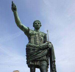Η εξοχική βίλα του Ιουλίου Καίσαρα: Εξαιρετικά ψηφιδωτά και τοιχογραφίες πιο ακριβές από τον χρυσό