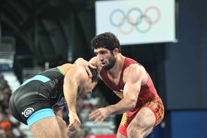 Ολυμπιακοί Αγώνες: Στα ρεπεσάζ για το χάλκινο ο Κουρουγκλίεφ στις 12:00 – Αναλυτικά όλες οι ελληνικές συμμετοχές