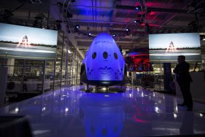 Η SpaceX θα εκτοξεύσει 150 κάψουλες με…αποτεφρωμένα ανθρώπινα λείψανα στο διάστημα