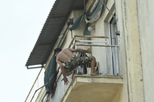 Συνελήφθη ο αλλοδαπός με το κοράνι που απειλούσε να ανατιναχτεί στην Αθήνα, vid