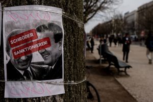 «Μάθετε ιστορία, δείτε τι έπαθε ο Χίτλερ με τους Ρώσους»: Ύστατη προειδοποίηση προς τη Δύση