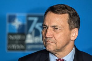 Κρύος «ιδρώτας» για το ΝΑΤΟ με τον Πολωνό ΥΠΕΞ! Θέλει να ξεκινήσει πόλεμο μόνος του