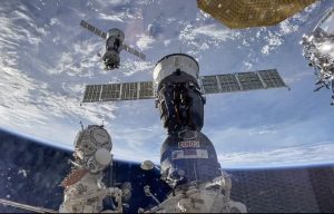 ΒΙΝΤΕΟ από τη σπάνια «συνάντηση κορυφής για το διάστημα» Ρωσίας και ΗΠΑ