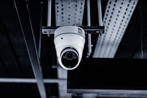 Πώς θα ενημερώνονται οι οδηγοί για τις παραβάσεις: Κάμερες σε σημεία της Αττικής και σε γραμμές λεωφορείων