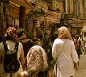 Σάλος στην Ινδία: Μουσουλμάνος σκότωσε ινδουϊστή συμμαθητή του – Μια ολόκληρη πόλη πυρπολήθηκε