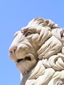 Το “λιοντάρι του Πειραιά” που φύλαγε την είσοδο στο λιμάνι της Αθήνας – Το πρωτότυπο βρίσκεται στην Βενετία
