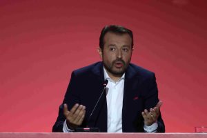 Ν. Παππάς: «Ο κ. Χατζηδάκης είπε ψέματα ότι εφαρμόζεται η ευρωπαϊκή Οδηγία για μειωμένο ΦΠΑ»