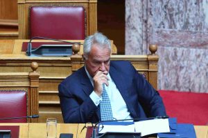 Νέος Υπ. Μετανάστευσης: «Όσοι εισέρχονται νόμιμα στη χώρα μας οφείλουν να ζουν σύμφωνα με τις παραδόσεις μας»