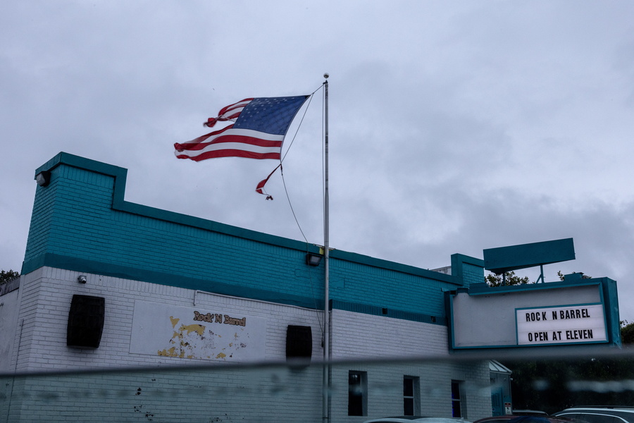 Το «ατμοσφαιρικό ποτάμι» που απειλεί χριστουγεννιάτικα το Λος Άντζελες – Εντολές εκκένωσης