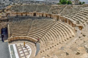 Εκπληκτικό: Ανακαλύφθηκε θεατρική μάσκα ηλικίας 2.000 ετών σε αρχαία ελληνική πόλη της Ανατολίας