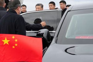 «Χάος στον πλανήτη»! Τα λόγια του Σι στον Πούτιν! Ρωσικό μαχητικό συνόδευσε τον Κινέζο πρόεδρο, vid